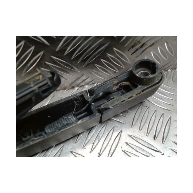 Bras essuie glace arriere RENAULT CLIO 5 PHASE 1 d’occasion
