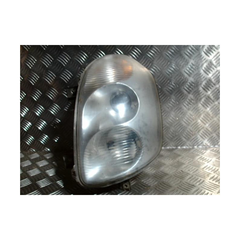 Optique avant principal droit (feux)(phare) RENAULT CLIO 2 PHASE 1 d’occasion