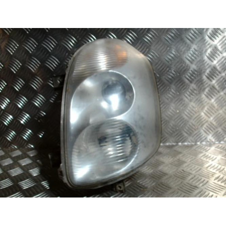 Optique avant principal droit (feux)(phare) RENAULT CLIO 2 PHASE 1 d’occasion