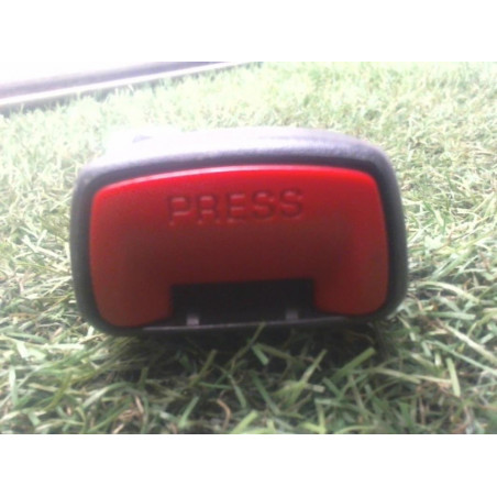 Attache ceinture arriere gauche CITROEN C1 1.0 d’occasion