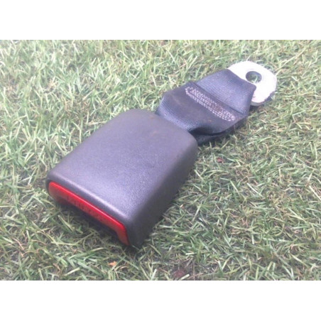 Attache ceinture arriere gauche CITROEN C1 1.0 d’occasion
