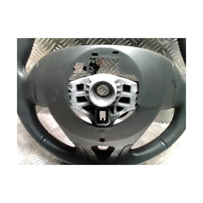 Volant RENAULT SCENIC 3 PHASE 2 d’occasion