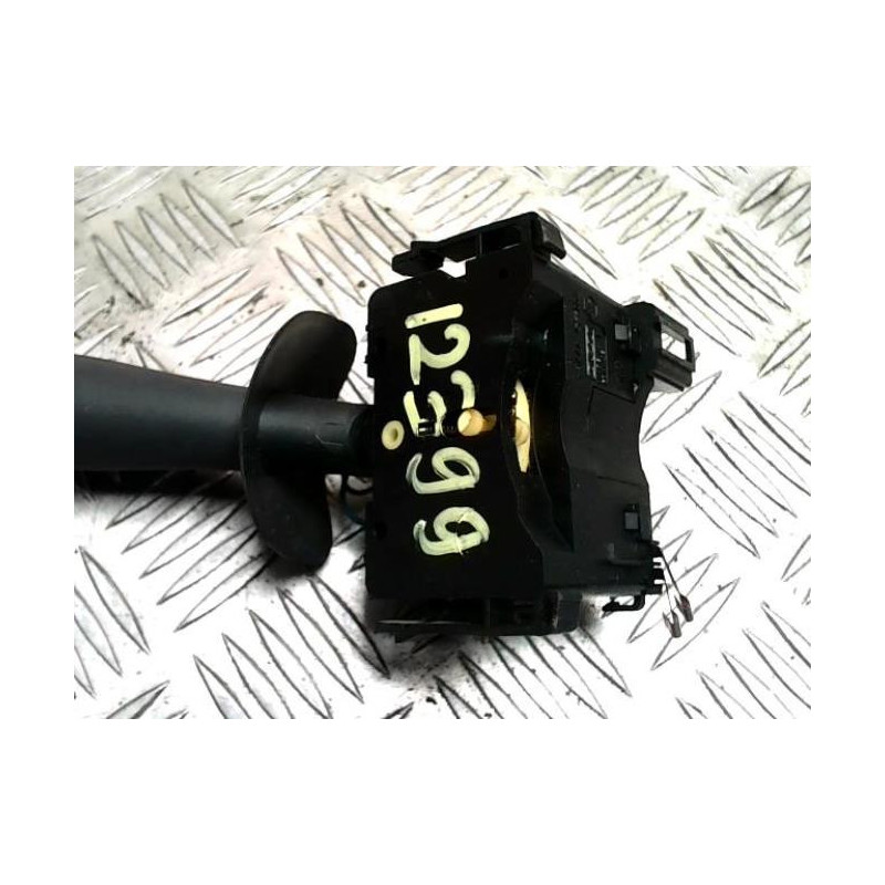 Commande de phare RENAULT TRAFIC 2 PHASE 1 d’occasion