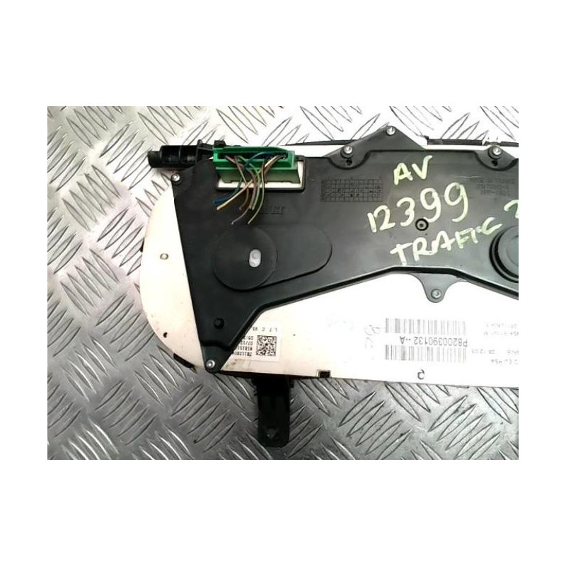 Compteur RENAULT TRAFIC 2 PHASE 1 d’occasion