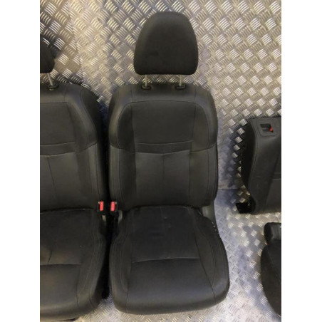 Interieur complet NISSAN QASHQAI 2 PHASE 1 d’occasion