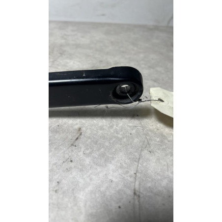 Bras essuie glace avant gauche VOLKSWAGEN SCIROCCO 3 PHASE 1 COUPE d’occasion