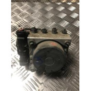 Bloc ABS Renault Clio 3 Phase 1 1.5 DCI - Référence 7701209606, Occasion En Bon état, Garantie 12 Mois