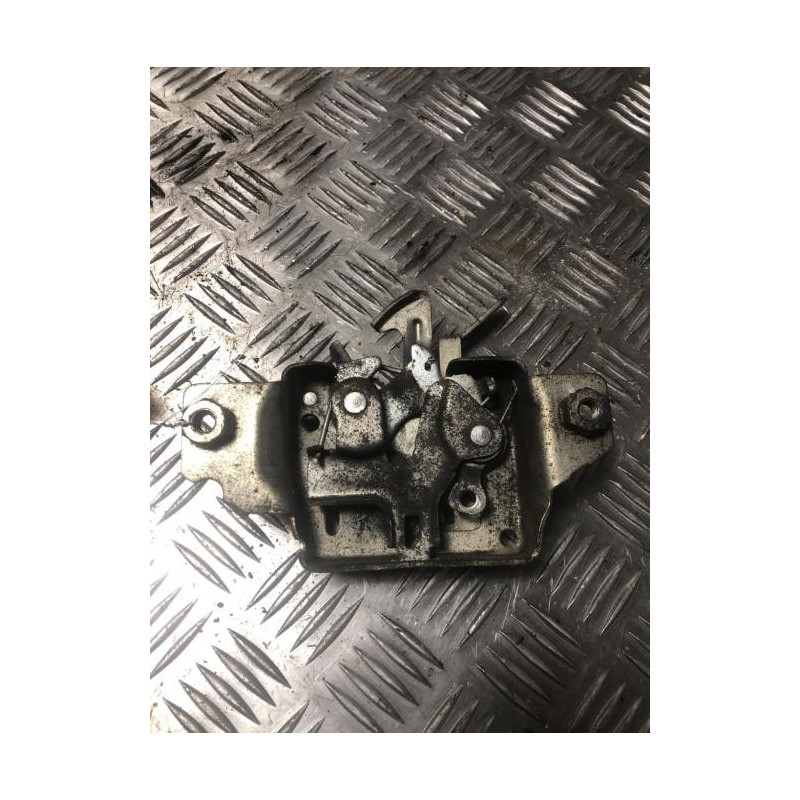 Serrure de capot RENAULT CLIO 3 PHASE 2 d’occasion