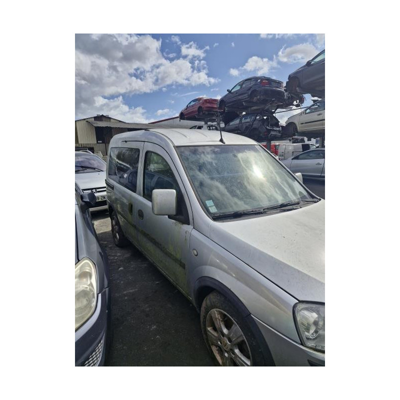 Renfort pare choc avant (traverse) OPEL COMBO C PHASE 2 d’occasion