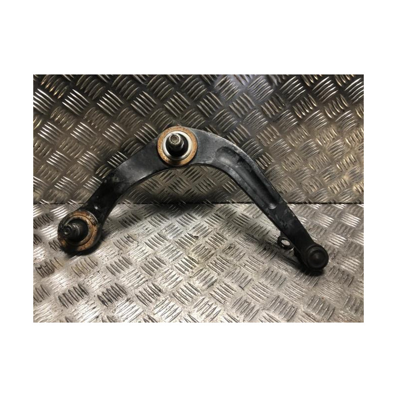 Triangle avant gauche PEUGEOT 206 PHASE 1 BREAK d’occasion