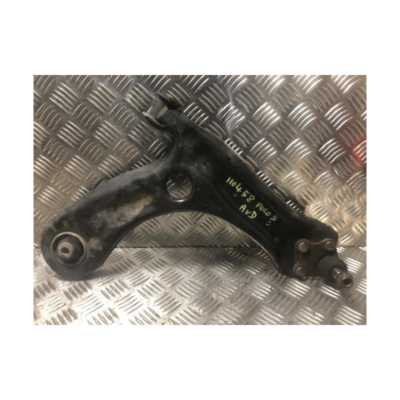 Triangle avant droit VOLKSWAGEN POLO 5 PHASE 1 d’occasion