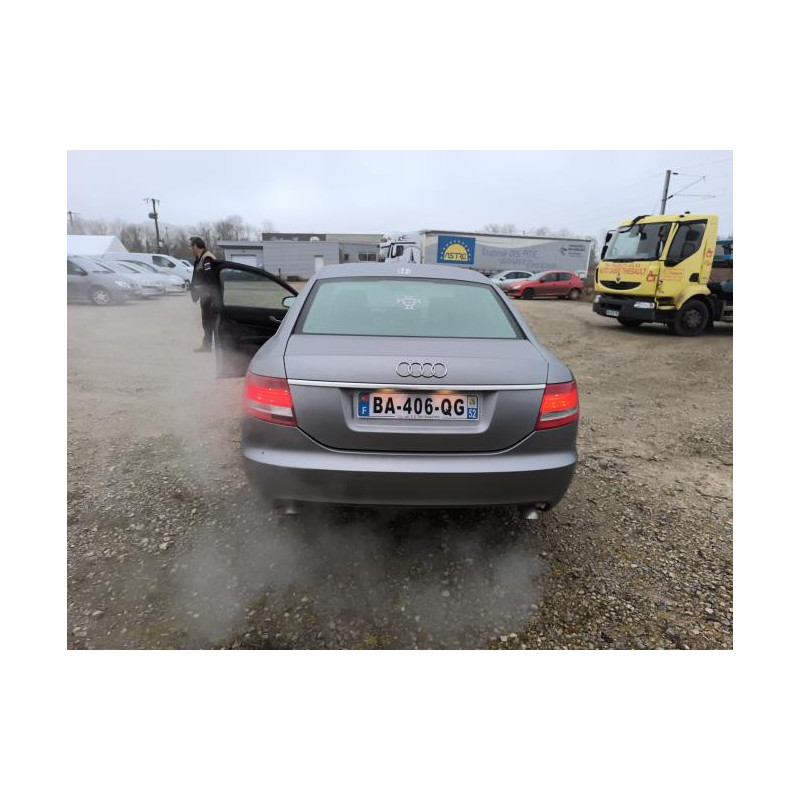 Attelage (boule de remorquage) AUDI A6 3 PHASE 1 d’occasion