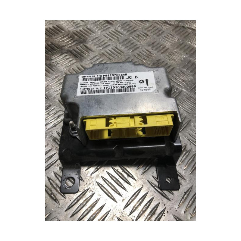 Calculateur FIAT FREEMONT d’occasion