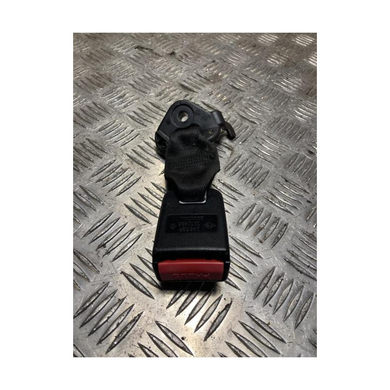 Attache ceinture arriere droit RENAULT SCENIC 3 PHASE 3 d’occasion