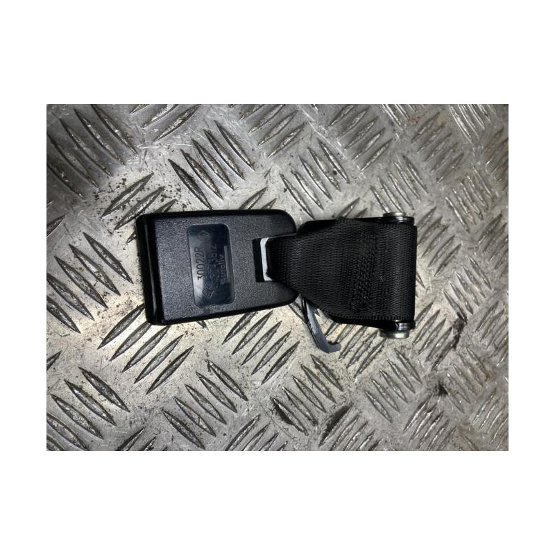 Attache ceinture arriere centrale RENAULT SCENIC 3 PHASE 3 d’occasion