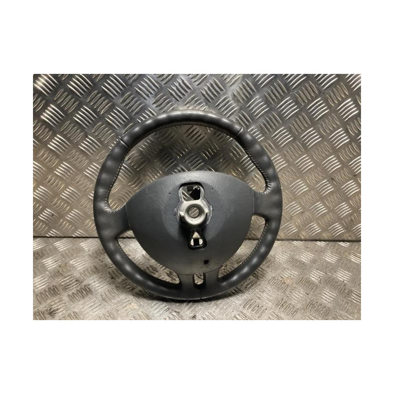 Volant RENAULT CLIO 3 PHASE 2 d’occasion