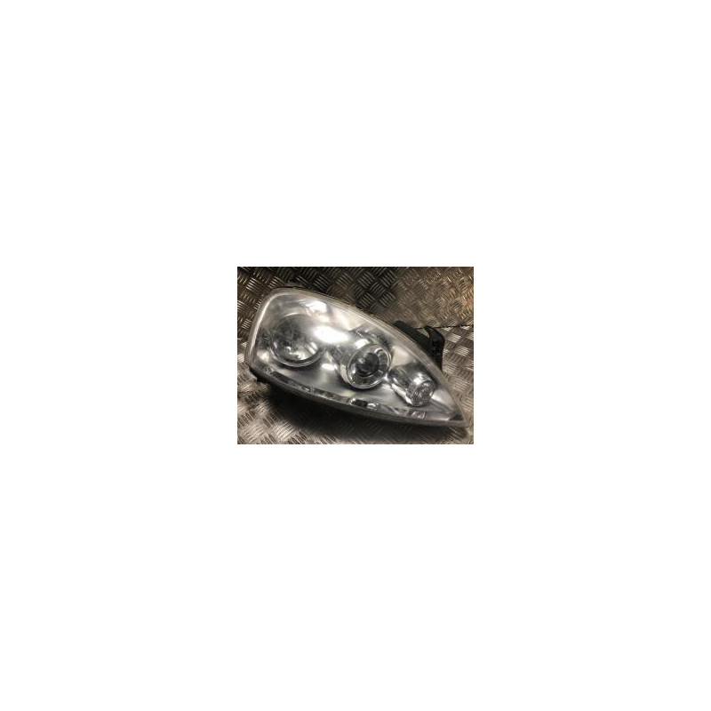 Optique avant principal droit (feux)(phare) OPEL COMBO C PHASE 2 d’occasion