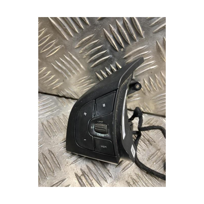 Commande autoradio CITROEN C4 CACTUS d’occasion
