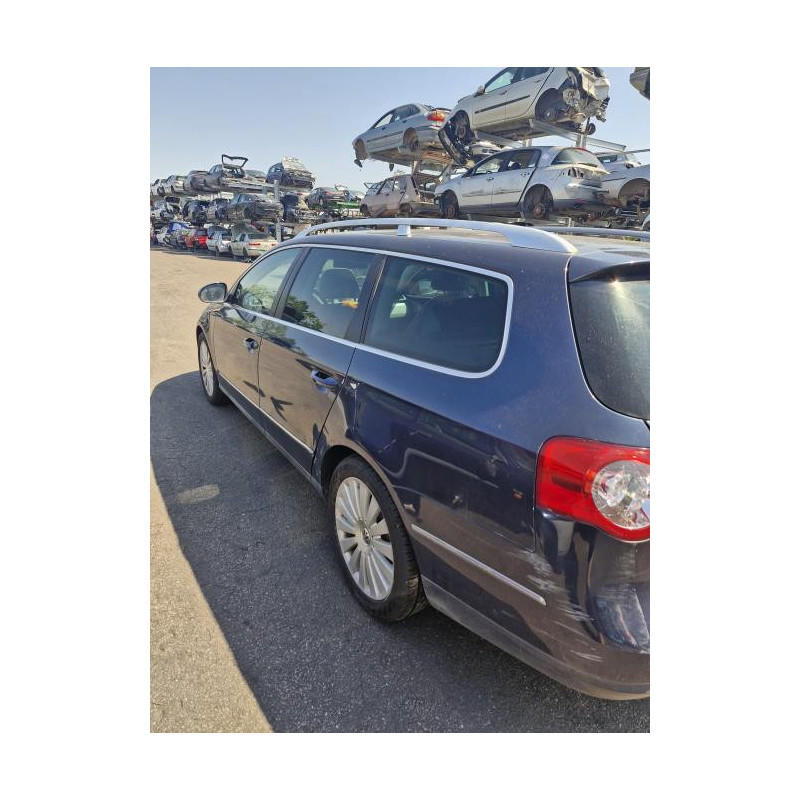 Feu arriere secondaire droit (feux) VOLKSWAGEN PASSAT 5 BREAK d’occasion