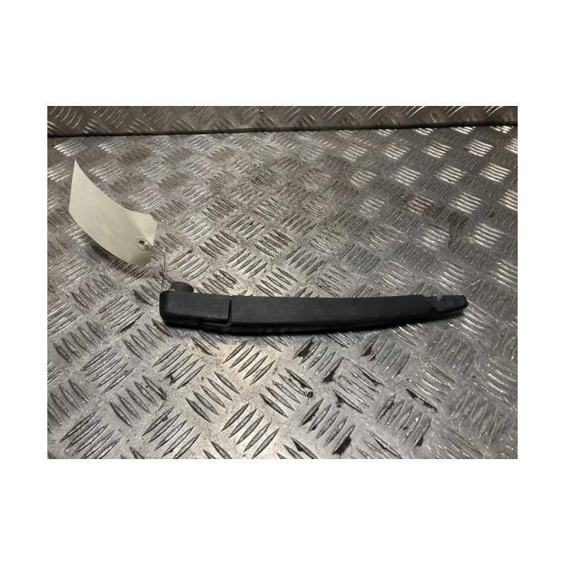 Bras essuie glace arriere NISSAN QASHQAI 2 PHASE 1 d’occasion