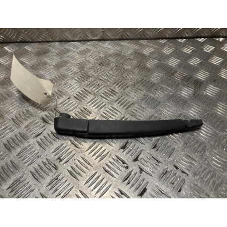 Bras essuie glace arriere NISSAN QASHQAI 2 PHASE 1 d’occasion