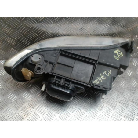 Optique avant principal droit (feux)(phare) AUDI A4 1 PHASE 2 d’occasion