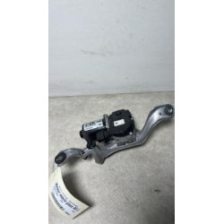 Moteur essuie glace avant droit OPEL ZAFIRA TOURER C PHASE 1 d’occasion