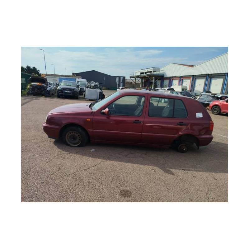 Armature avant, Masque avant VOLKSWAGEN GOLF 3 d’occasion
