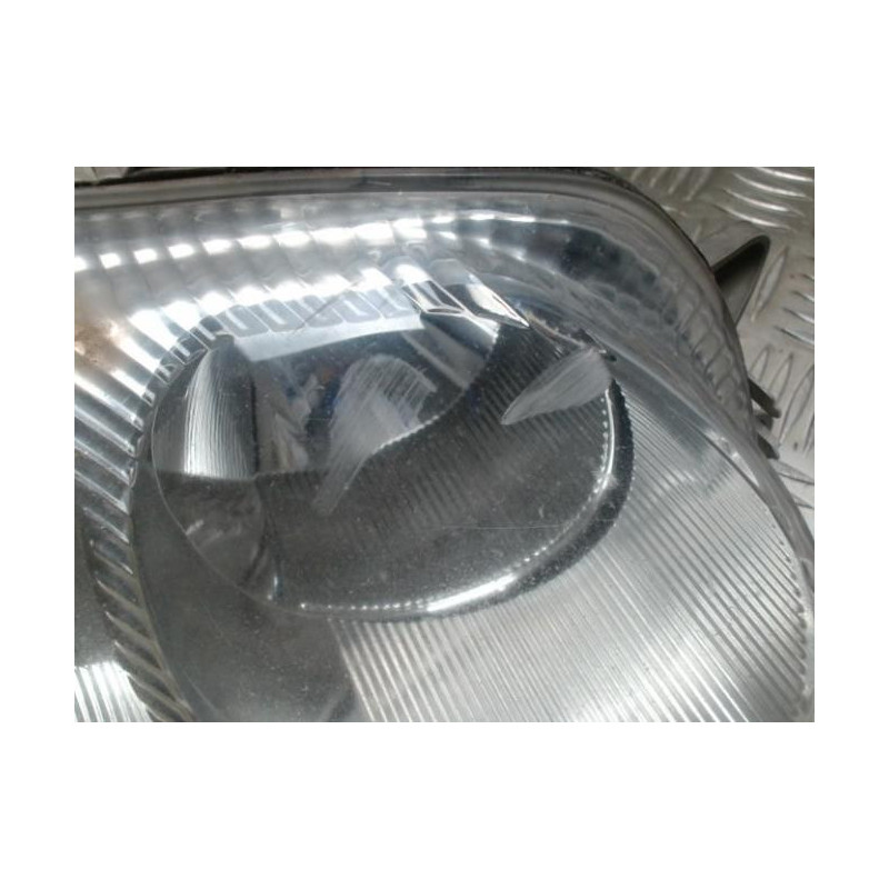 Optique avant principal droit (feux)(phare) ALFA ROMEO 147 PHASE 1 d’occasion