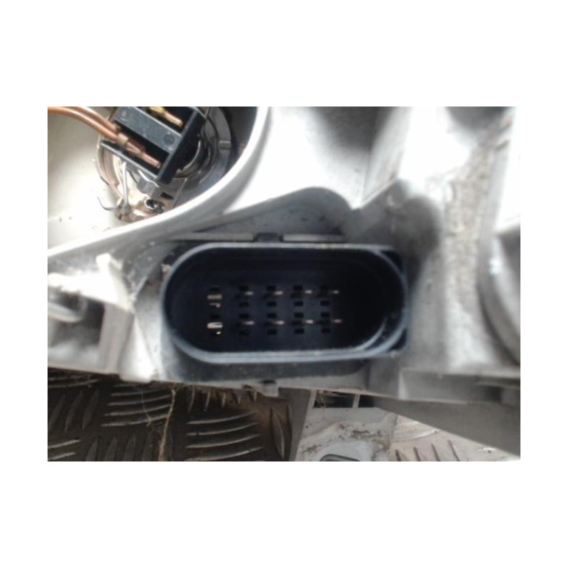 Optique avant principal droit (feux)(phare) ALFA ROMEO 147 PHASE 1 d’occasion