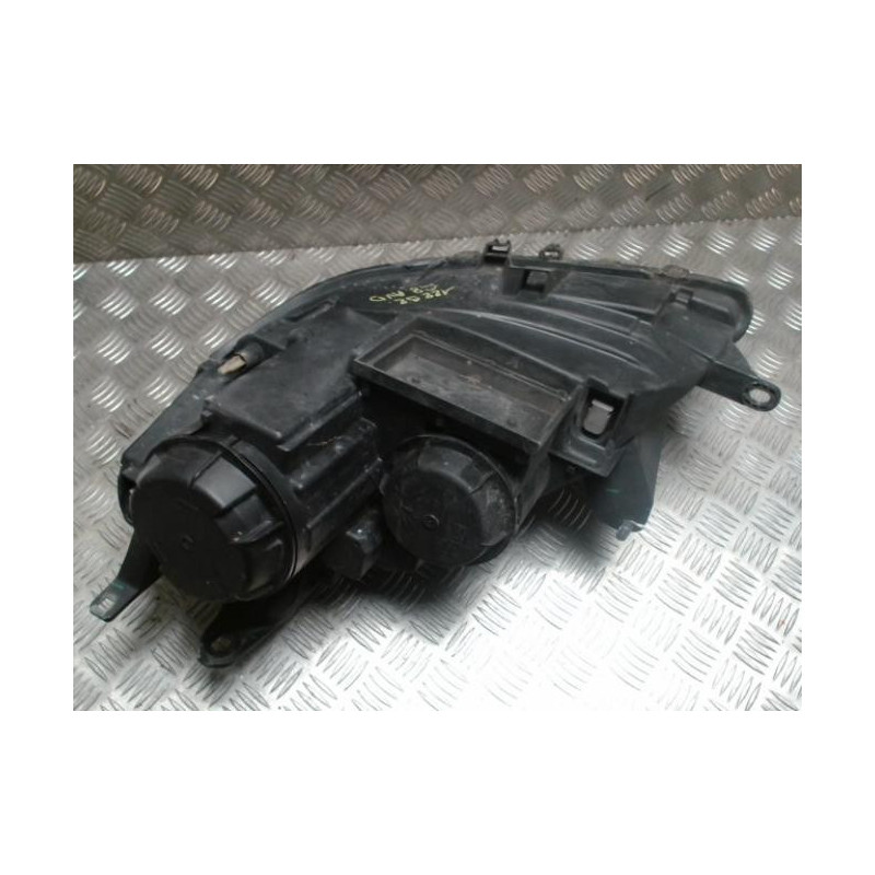 Optique avant principal droit (feux)(phare) CITROEN C8 d’occasion