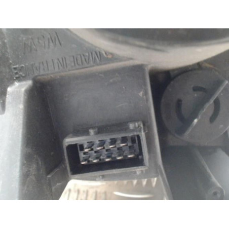 Optique avant principal droit (feux)(phare) CITROEN C8 d’occasion