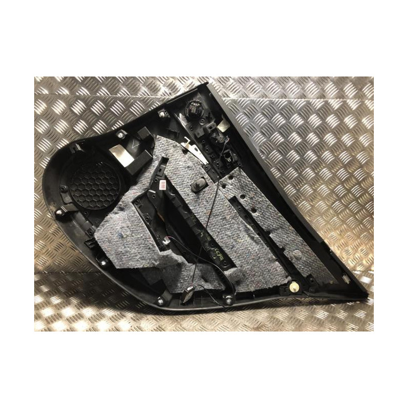 Panneau de porte arriere gauche RENAULT MEGANE 4 PHASE 1 d’occasion