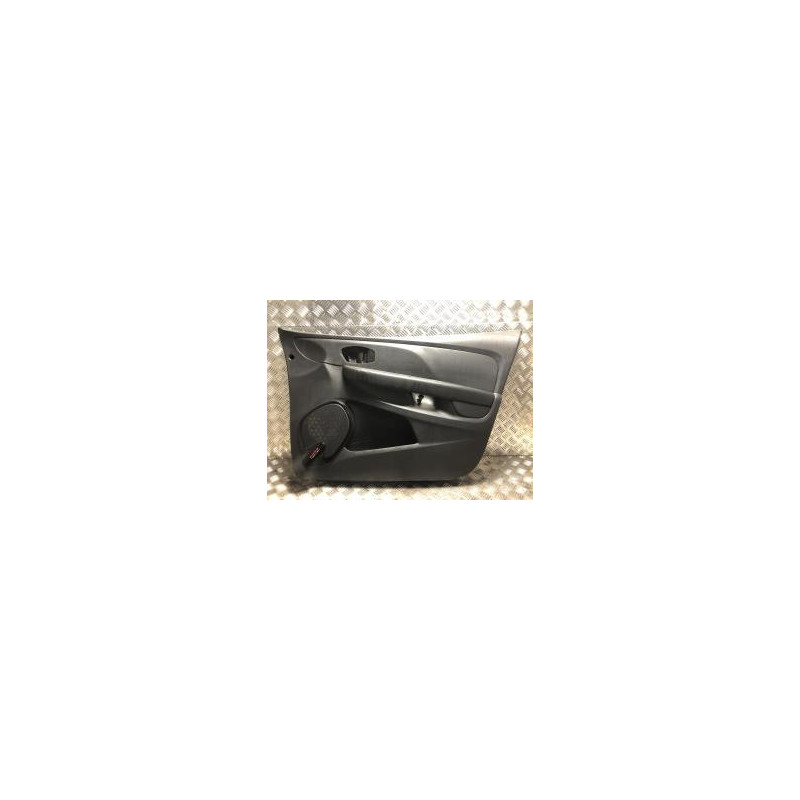 Panneau de porte avant droit RENAULT CLIO 4 PHASE 2 d’occasion