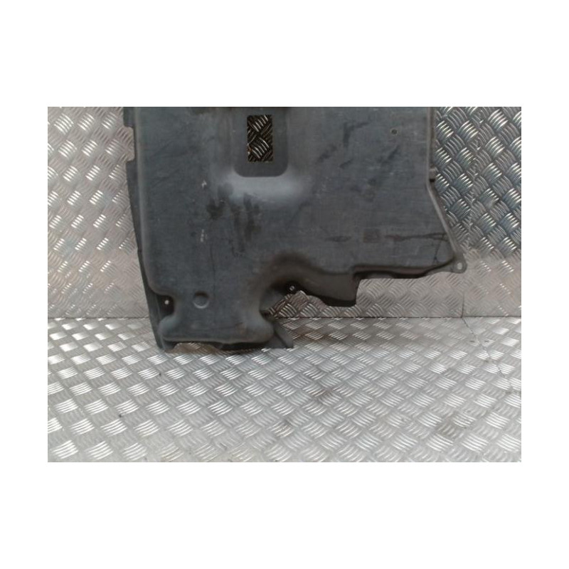 Cache sous moteur MERCEDES CLASSE C 203 PHASE 2 d’occasion