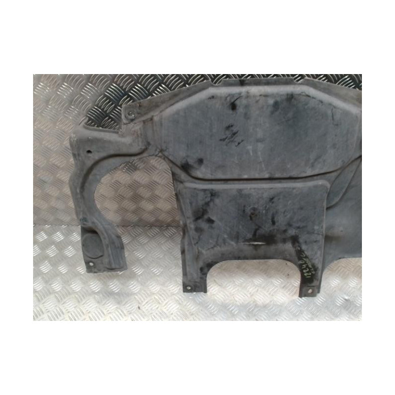 Cache sous moteur MERCEDES CLASSE C 203 PHASE 2 d’occasion