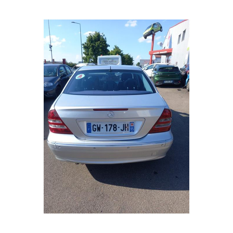 Attelage (boule de remorquage) MERCEDES CLASSE C 203 PHASE 2 d’occasion