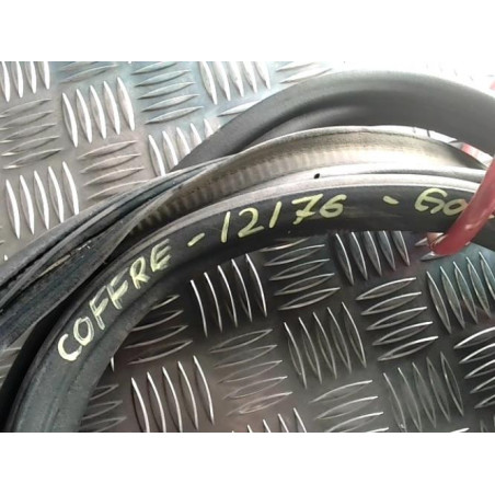 Joint de coffre VOLKSWAGEN GOLF 7 PHASE 1 d’occasion