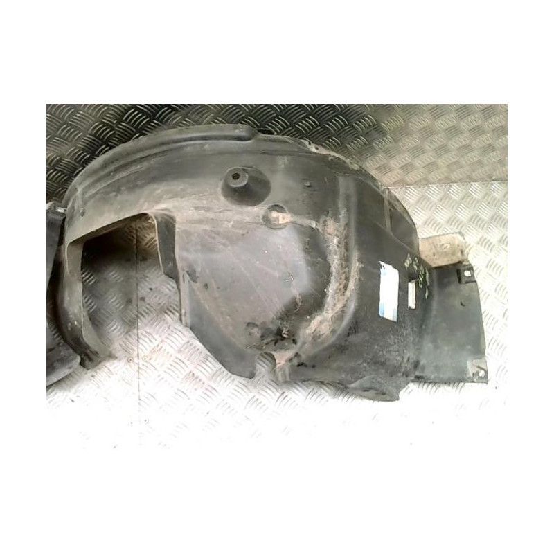 Pare boue avant droit BMW SERIE 1 E81 d’occasion