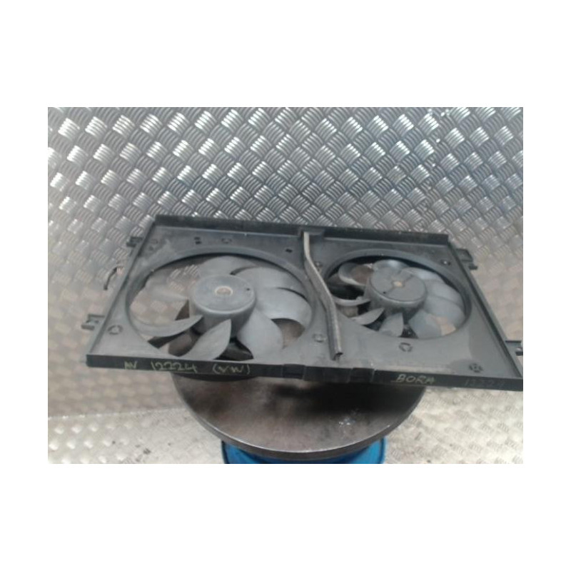 Armature avant, Masque avant VOLKSWAGEN BORA d’occasion