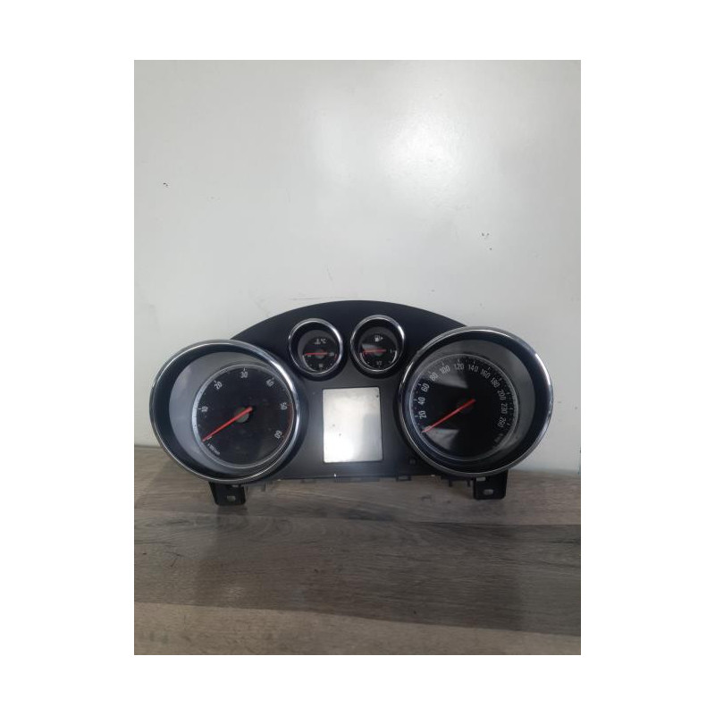 Compteur OPEL ZAFIRA TOURER C PHASE 1 d’occasion