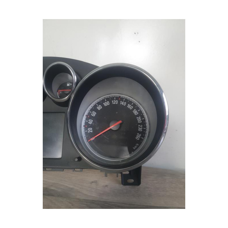 Compteur OPEL ZAFIRA TOURER C PHASE 1 d’occasion