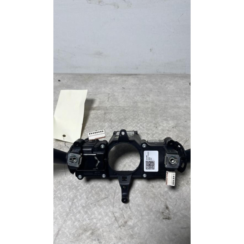 Com (Bloc Contacteur Tournant+Commodo Essuie Glace+Commodo Phare) VOLKSWAGEN SCIROCCO 3 PHASE 1 COUPE d’occasion