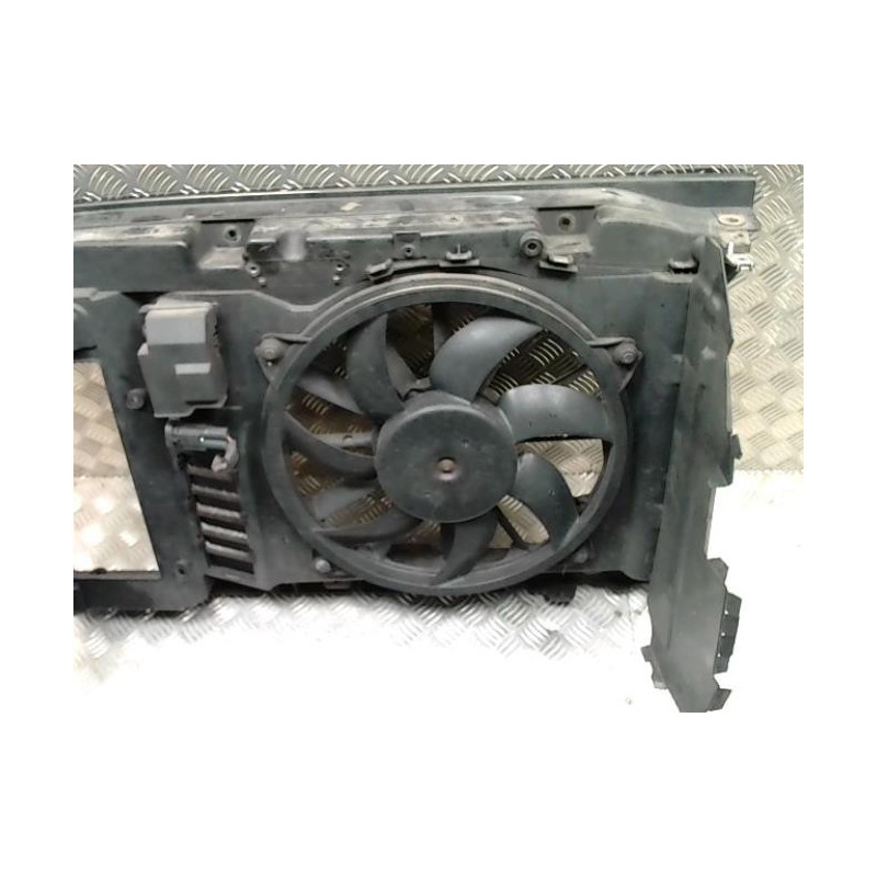 Armature avant, Masque avant PEUGEOT 307 PHASE 2 BREAK d’occasion