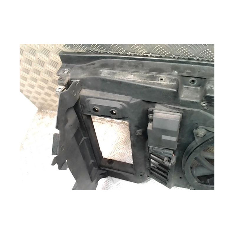Armature avant, Masque avant PEUGEOT 307 PHASE 2 BREAK d’occasion