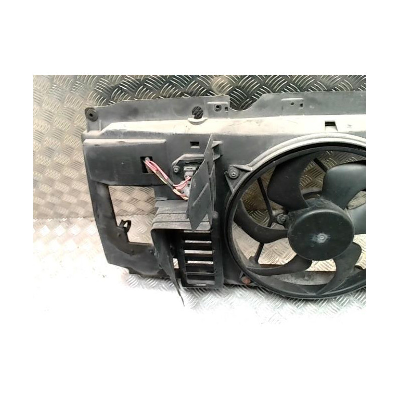 Armature avant, Masque avant CITROEN BERLINGO 1 PHASE 2 d’occasion