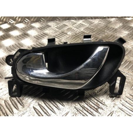 Poignee interieur avant gauche NISSAN QASHQAI 2 PHASE 1 d’occasion