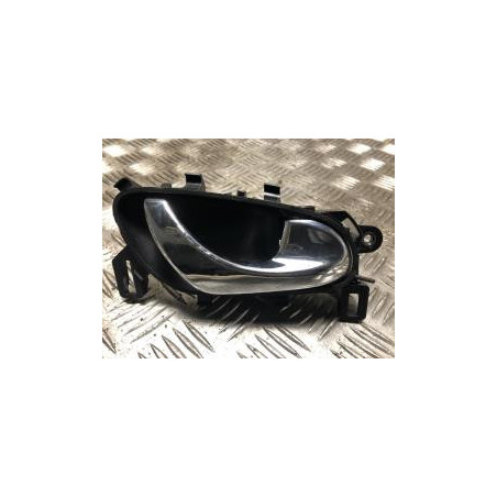 Poignee interieur avant droit NISSAN QASHQAI 2 PHASE 1 d’occasion