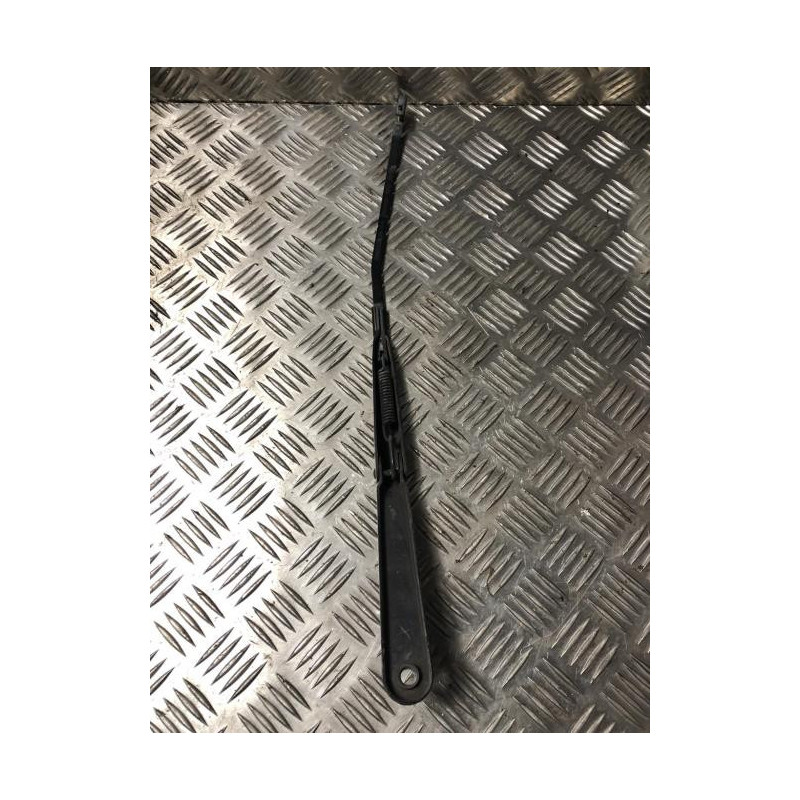 Bras essuie glace avant gauche RENAULT KANGOO 1 PHASE 2 d’occasion