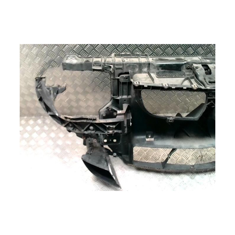 Armature avant, Masque avant BMW SERIE 1 E81 d’occasion